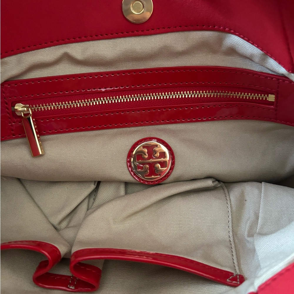 Tory Burch Red Dipped Canvas Stacked Logo Tote Has Minor Cleaning Callouts GUC - Picture 12 of 16